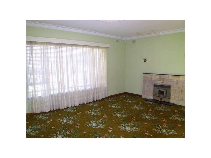 5 Montrose Avenue, Clearview SA 5085