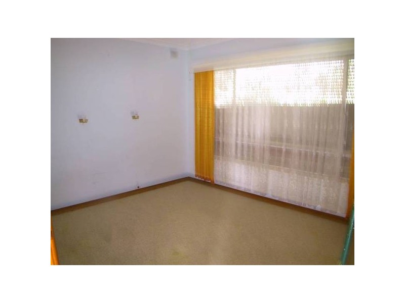5 Montrose Avenue, Clearview SA 5085