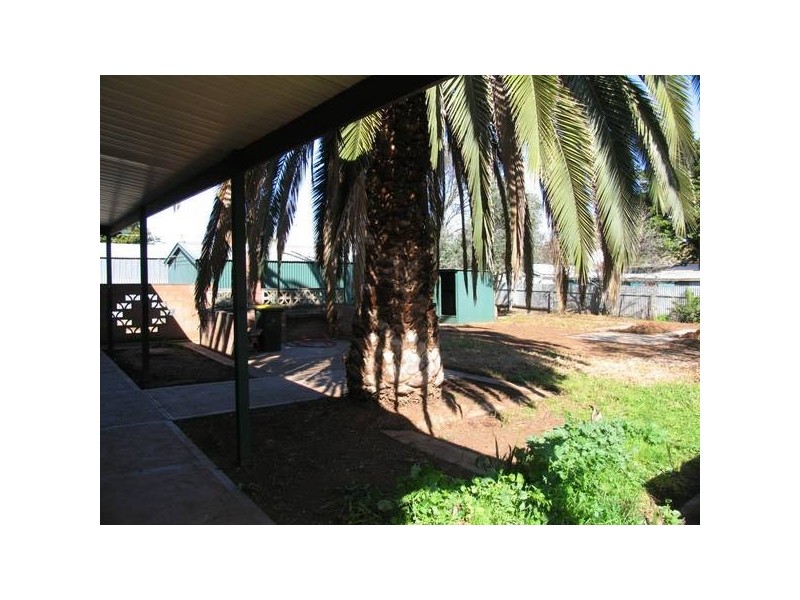 16 Lockerly Street, Elizabeth Vale SA 5112