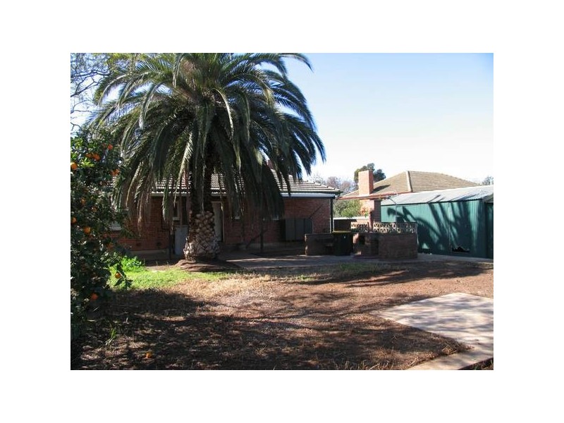 16 Lockerly Street, Elizabeth Vale SA 5112