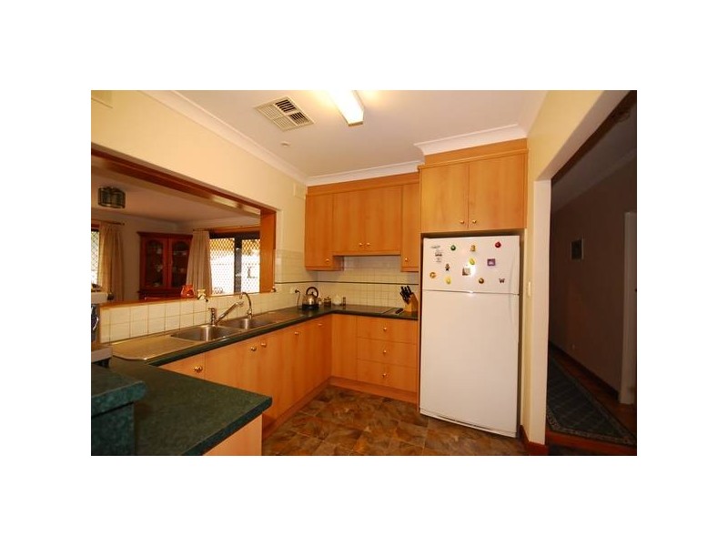 10 Delange Avenue, Banksia Park SA 5091