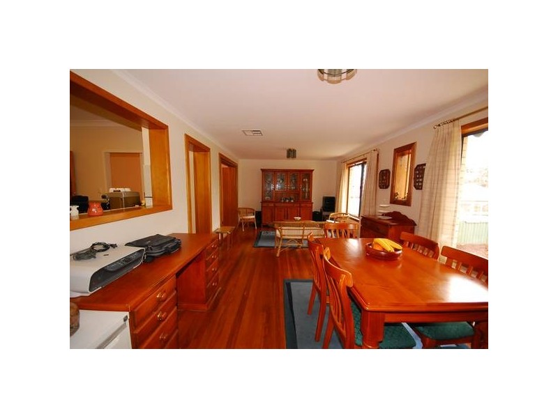 10 Delange Avenue, Banksia Park SA 5091