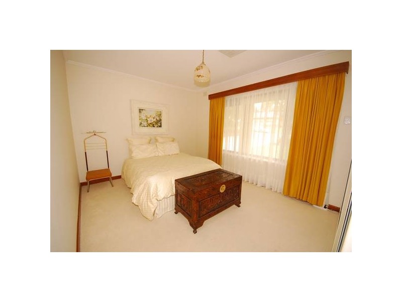 10 Delange Avenue, Banksia Park SA 5091