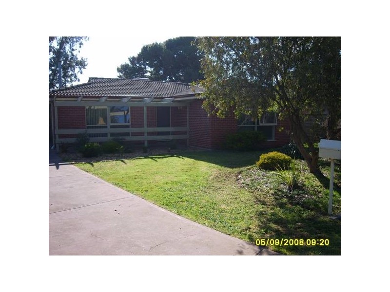 10 Coonong Avenue, Pooraka SA 5095