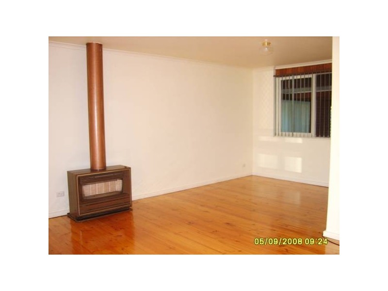 10 Coonong Avenue, Pooraka SA 5095