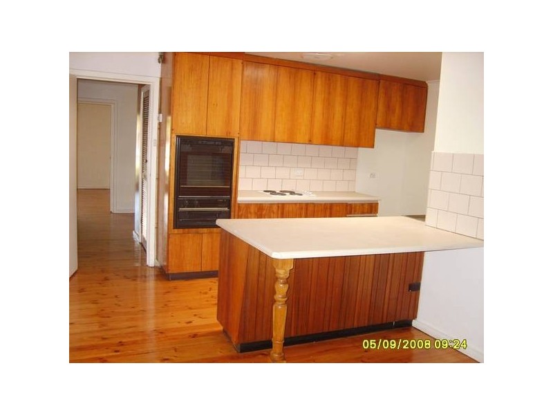 10 Coonong Avenue, Pooraka SA 5095