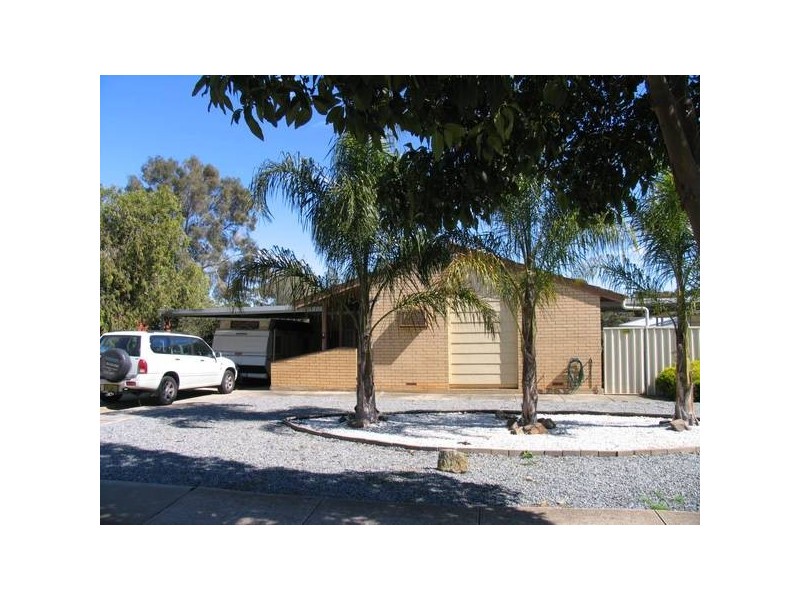 16 Inwood Road, Elizabeth East SA 5112