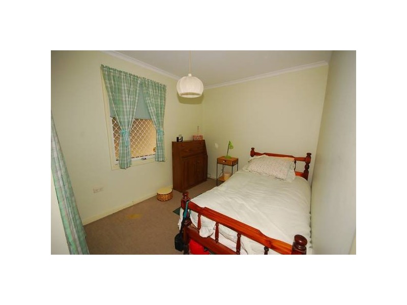 16 Inwood Road, Elizabeth East SA 5112