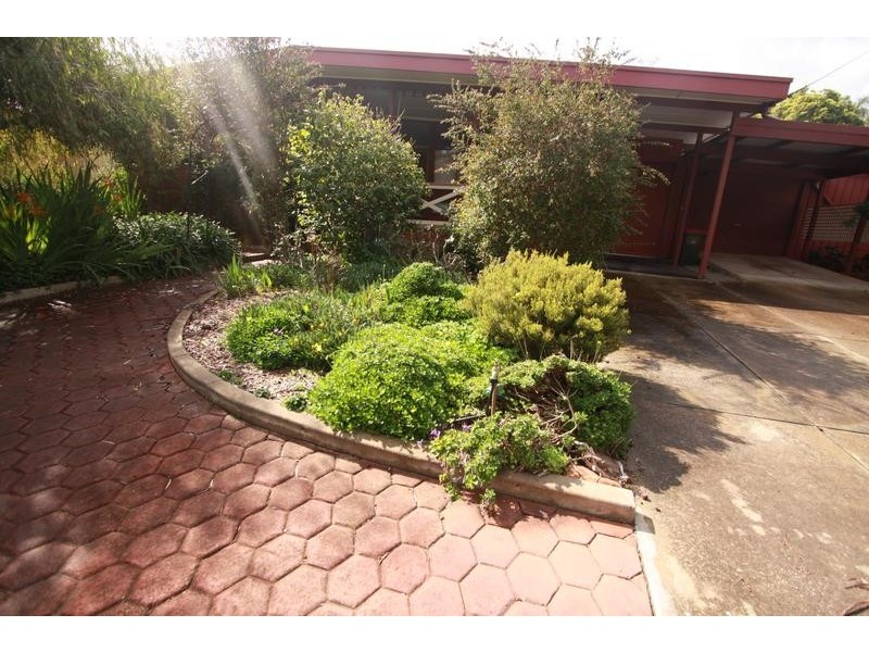 11 Kylie Crescent, Hillbank SA 5112