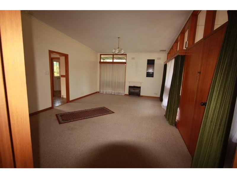 11 Kylie Crescent, Hillbank SA 5112