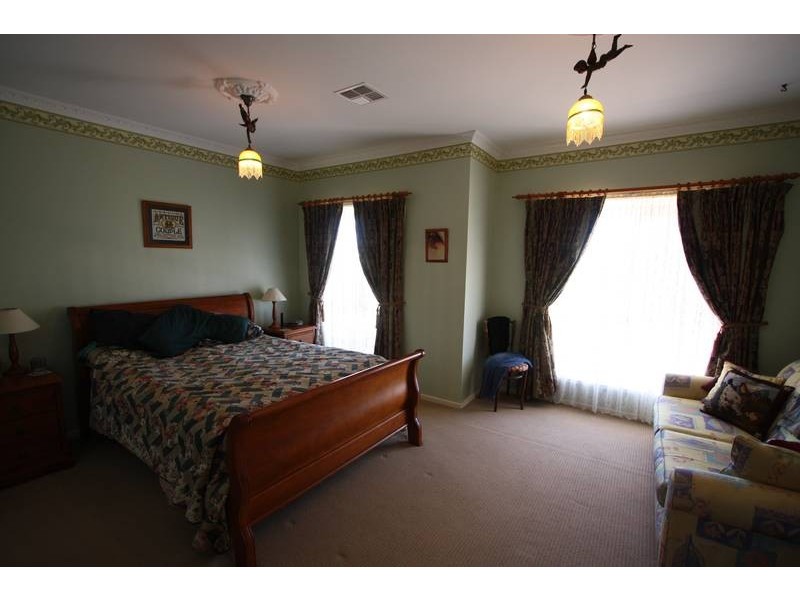 16 Perthville Court, Hillbank SA 5112