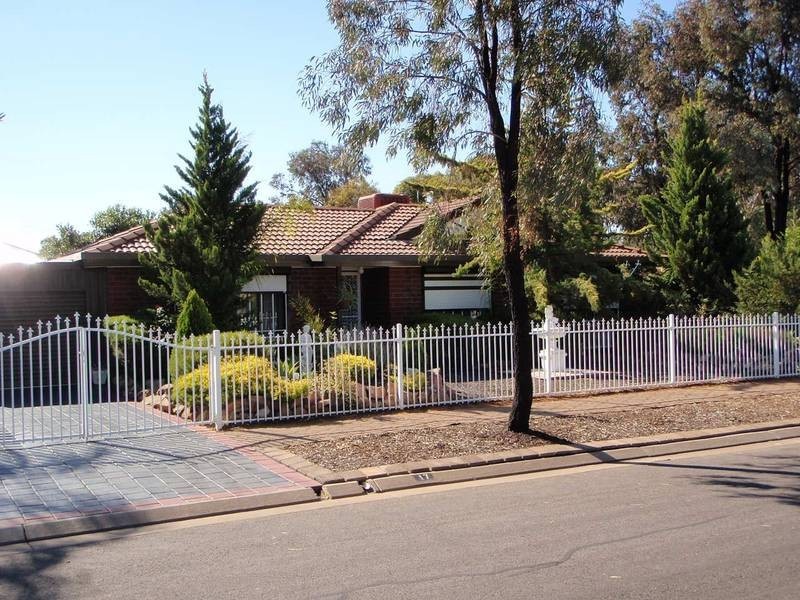17 McVann Avenue, Paralowie SA 5108