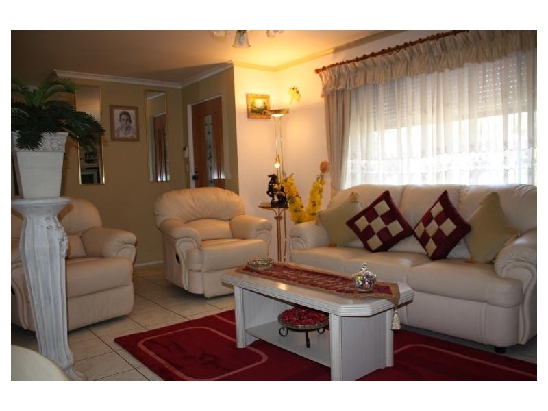 17 McVann Avenue, Paralowie SA 5108