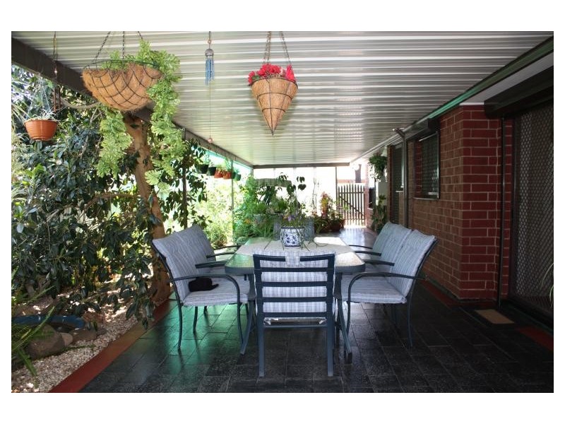 17 McVann Avenue, Paralowie SA 5108