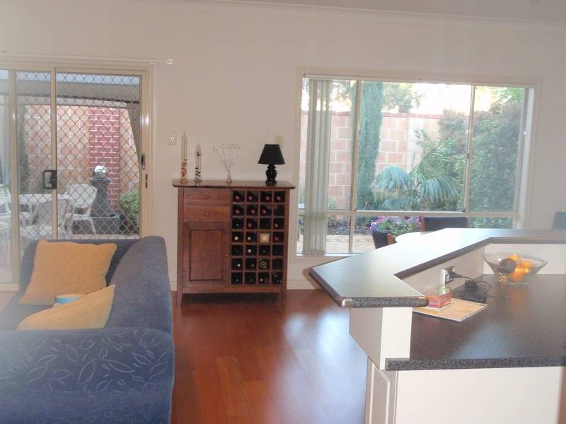 25 Willow Bend, Marden SA 5070