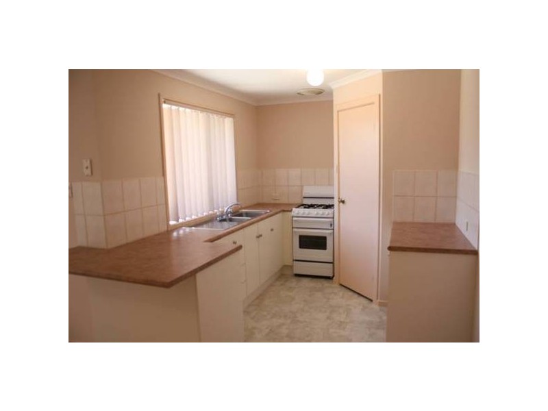 5 Columbia Street, Paralowie SA 5108