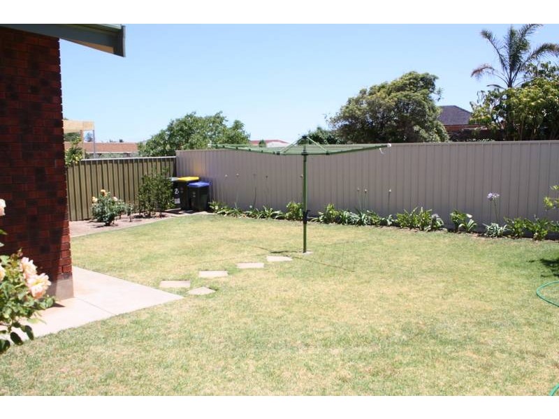 24 Simcock Street, West Beach SA 5024