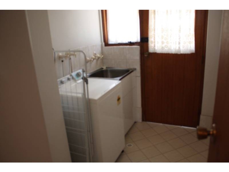 24 Simcock Street, West Beach SA 5024