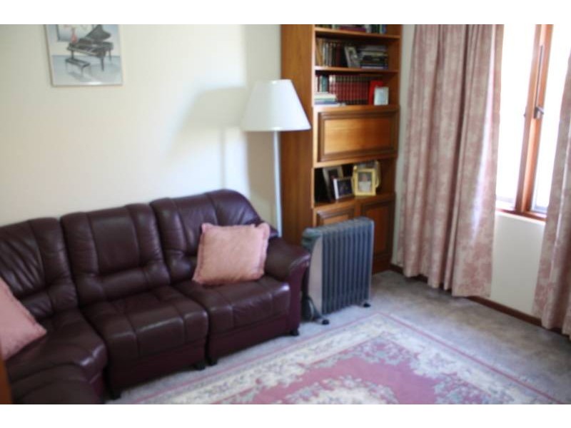 24 Simcock Street, West Beach SA 5024