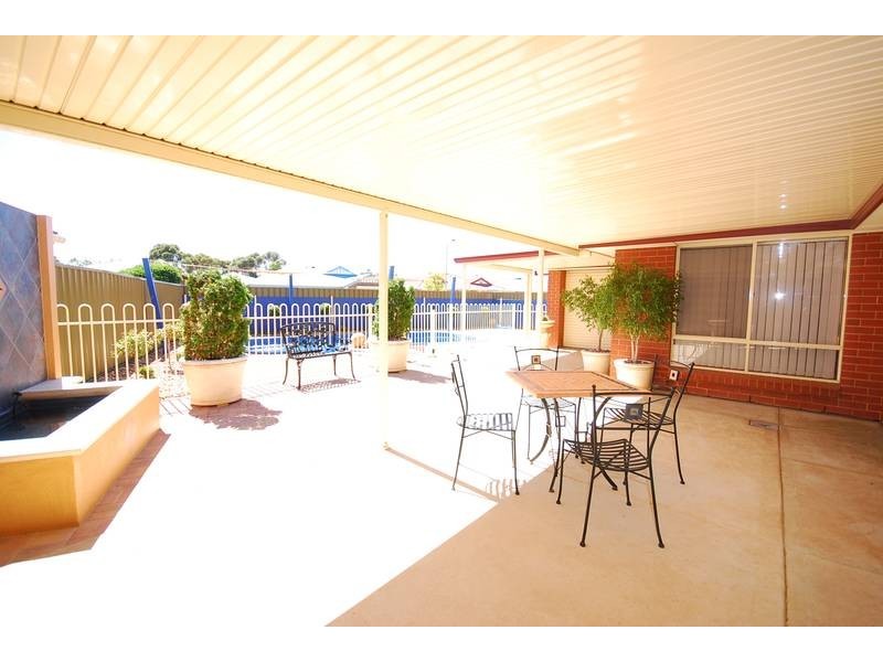 1 Columbia Street, Paralowie SA 5108