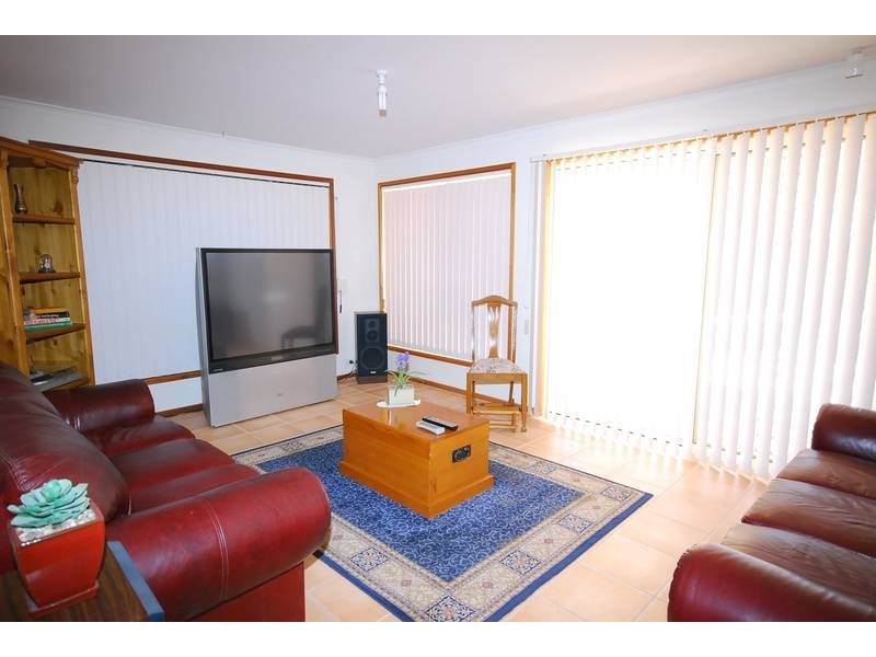 1 Columbia Street, Paralowie SA 5108