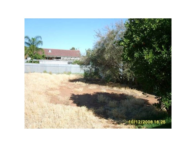 11 Lockerley Street, Elizabeth Vale SA 5112