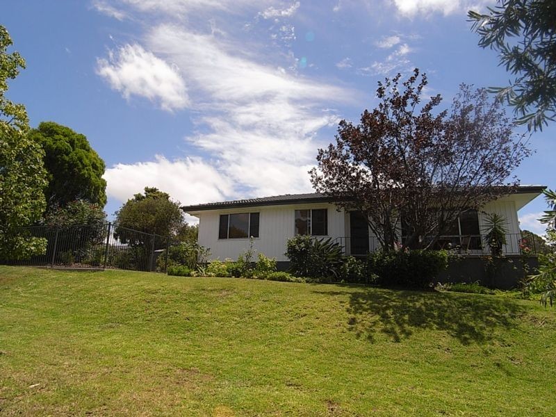 2 Bronte Crescent, Muswellbrook NSW 2333