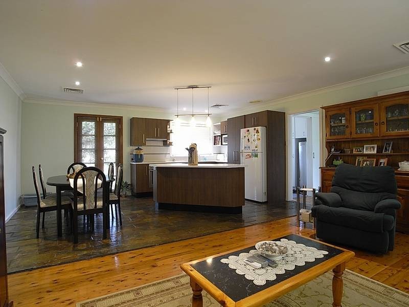 4 Midanga Avenue, Muswellbrook NSW 2333