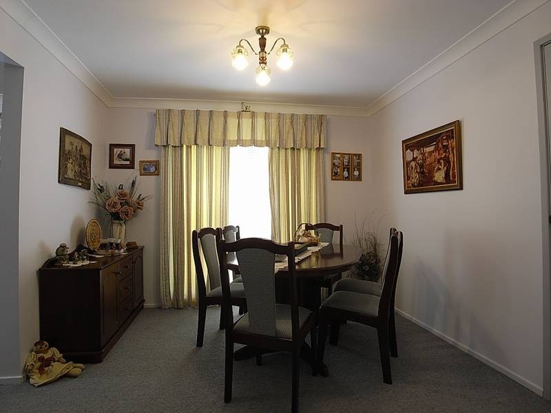 4 Millard Close, Muswellbrook NSW 2333