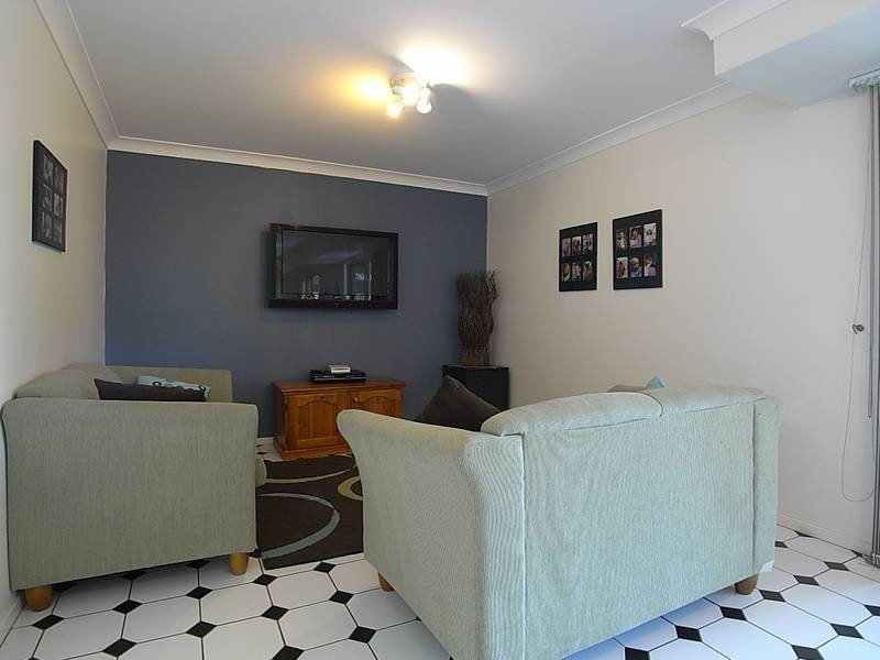 8 Bloodwood Road, Muswellbrook NSW 2333