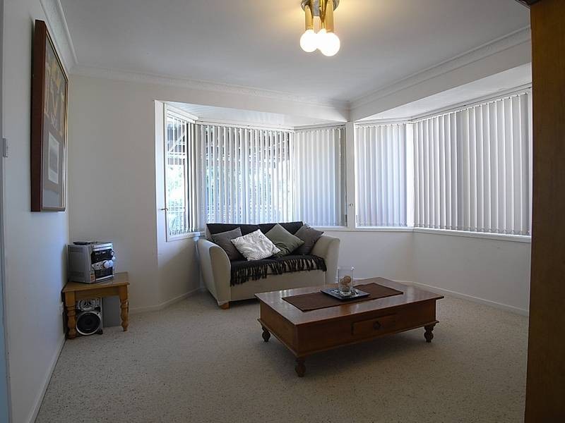 8 Bloodwood Road, Muswellbrook NSW 2333