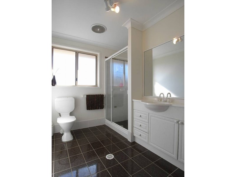 8 Bloodwood Road, Muswellbrook NSW 2333