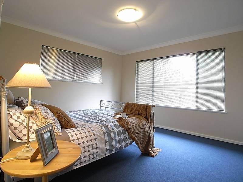 1/8 Midanga Avenue, Muswellbrook NSW 2333