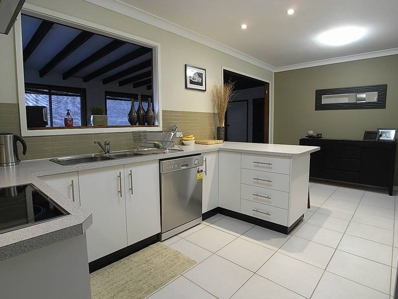 13 Karoola Avenue, Muswellbrook NSW 2333