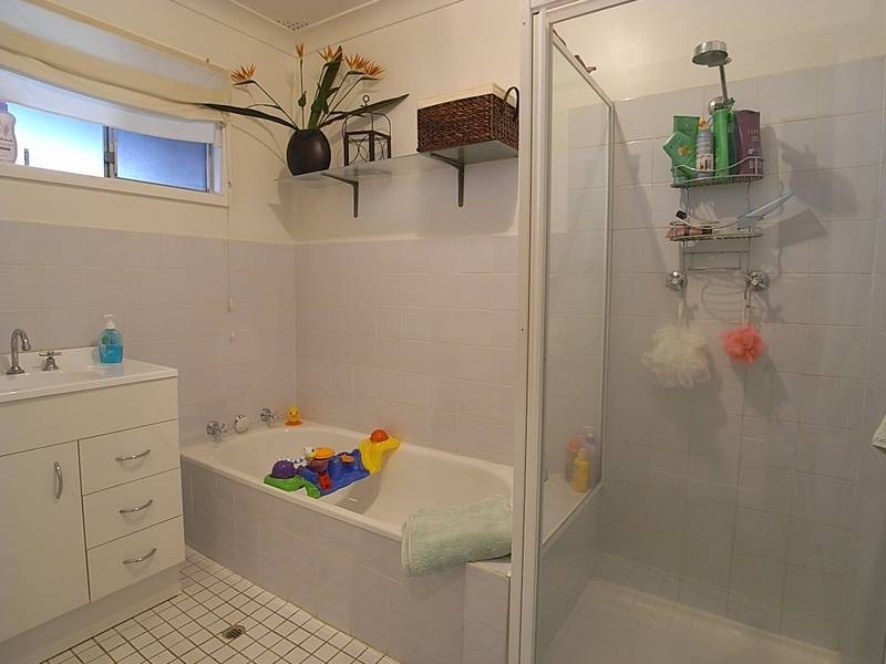 13 Karoola Avenue, Muswellbrook NSW 2333