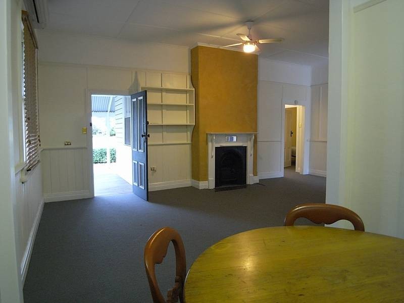 14 Cook Street, Muswellbrook NSW 2333