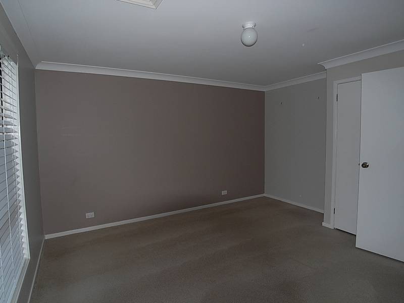 12 Hakea Drive, Muswellbrook NSW 2333