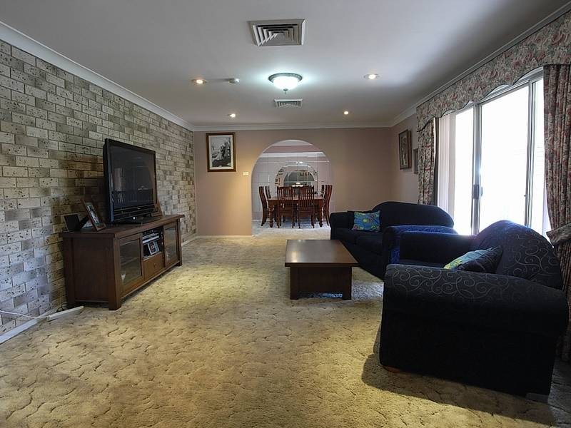 27 Acacia Drive, Muswellbrook NSW 2333