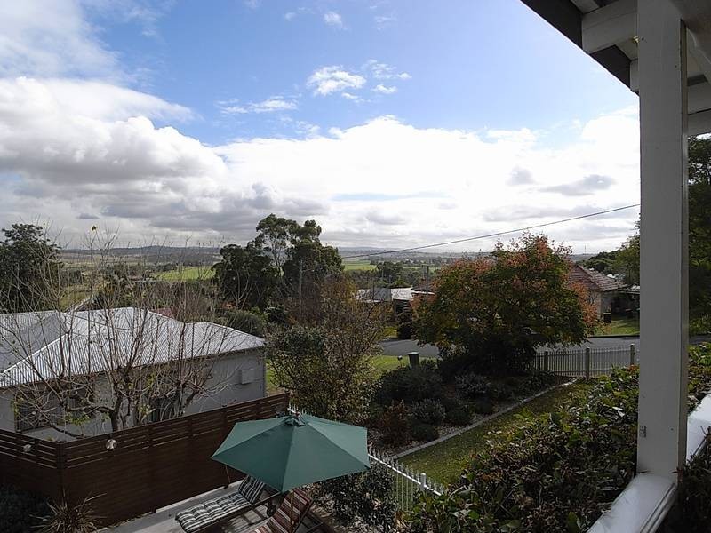 24 Flanders Avenue, Muswellbrook NSW 2333
