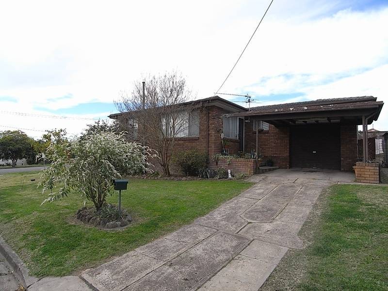 2 Midanga Avenue, Muswellbrook NSW 2333