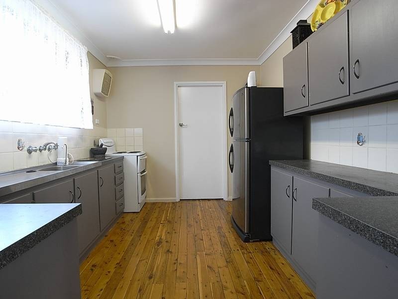 2 Midanga Avenue, Muswellbrook NSW 2333