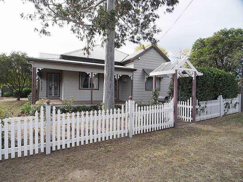 57 Sowerby Street, Muswellbrook NSW 2333