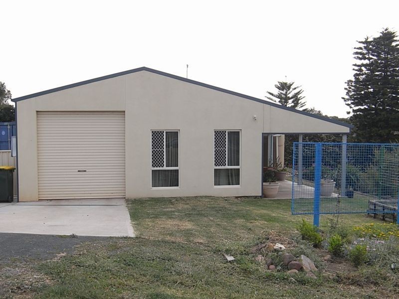 3/5 Alexander Close, Aberdeen NSW 2336