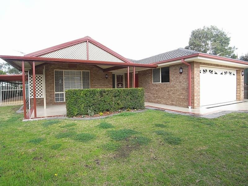 12 Fitzgerald Avenue, Muswellbrook NSW 2333