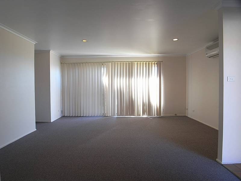 3/37 Hillside Gardens, Rutherford Road, Muswellbrook NSW 2333