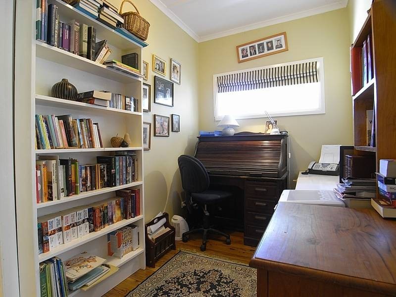 2 Hillview Avenue, Muswellbrook NSW 2333