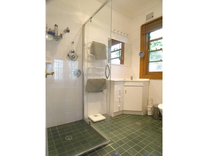 2 Hillview Avenue, Muswellbrook NSW 2333