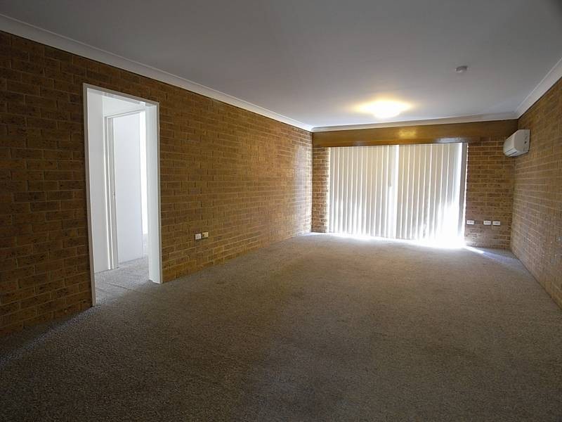 4/13 Lorne Street, Muswellbrook NSW 2333