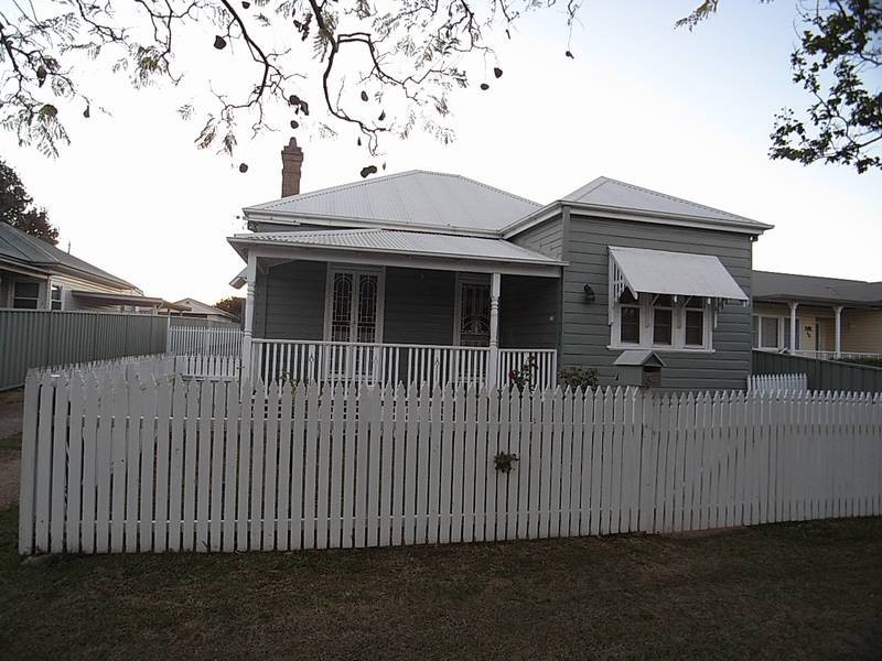 54 Sowerby Street, Muswellbrook NSW 2333