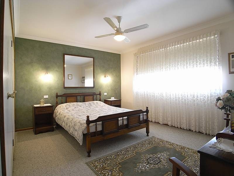 42 Perth Street, Aberdeen NSW 2336